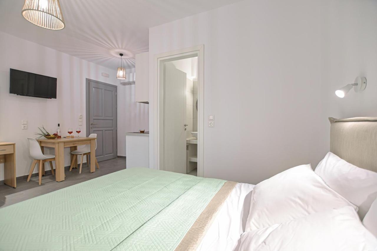 Vive Mare Plaka II Aparthotel Exteriör bild
