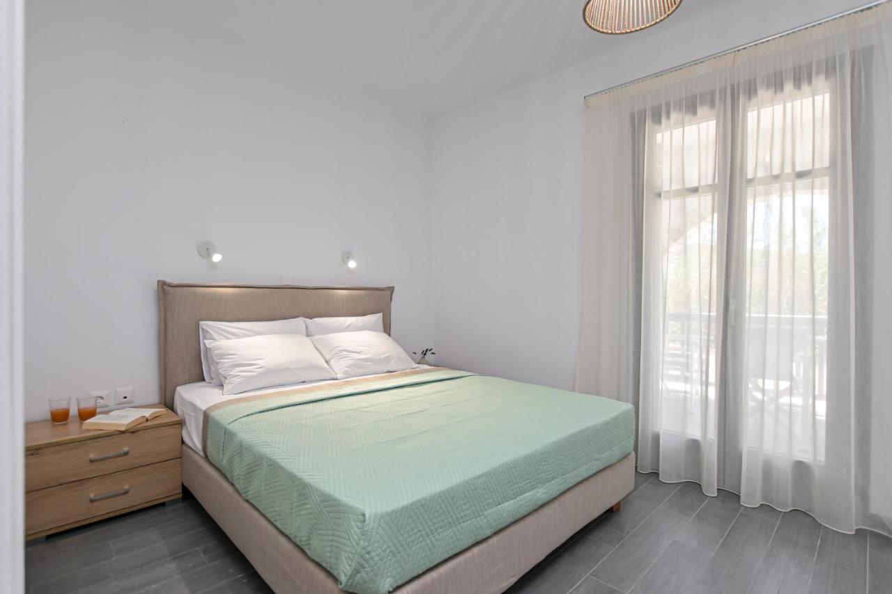 Vive Mare Plaka II Aparthotel Exteriör bild